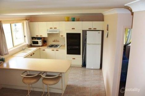 Property photo of 8 The Foredeck Manyana NSW 2539