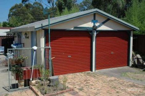 Property photo of 5 Falkirk Place Dharruk NSW 2770