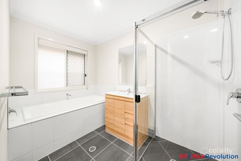 Property photo of 46 Denham Circuit Willow Vale QLD 4209