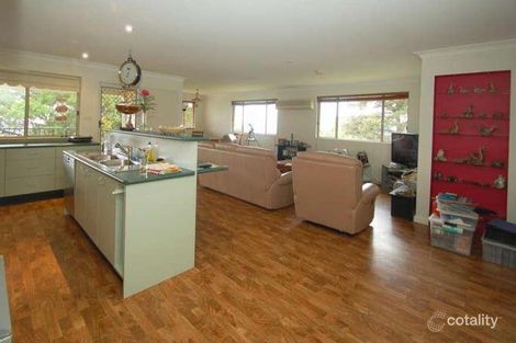 Property photo of 16 Pecks Road Kurrajong Heights NSW 2758