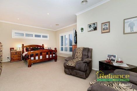 Property photo of 11 Castlewood Place Point Cook VIC 3030