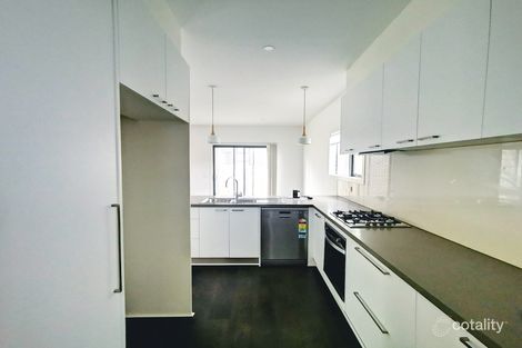 Property photo of 2/32 Margot Street Chadstone VIC 3148