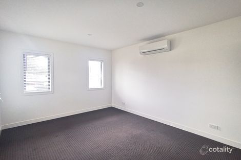 Property photo of 2/32 Margot Street Chadstone VIC 3148