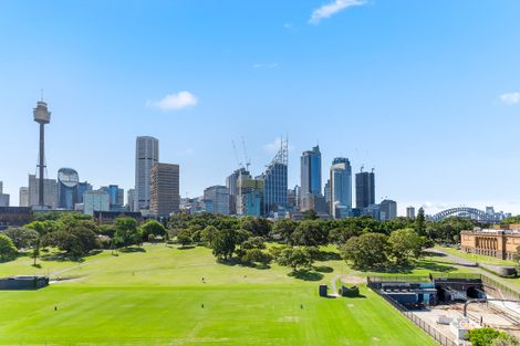 Property photo of 1003/22-40 Sir John Young Crescent Woolloomooloo NSW 2011