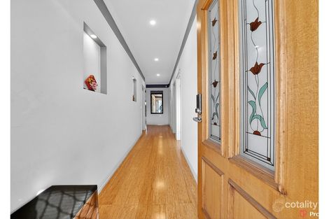 Property photo of 22 Marlock Way Delahey VIC 3037