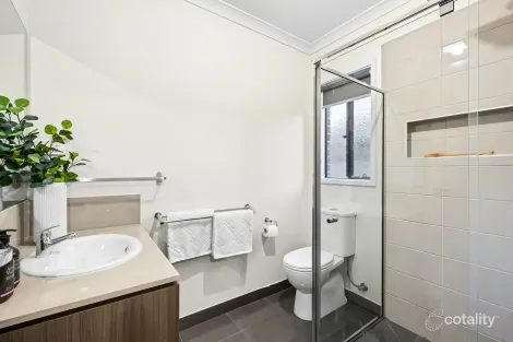 Property photo of 18 Clara Drive Officer VIC 3809