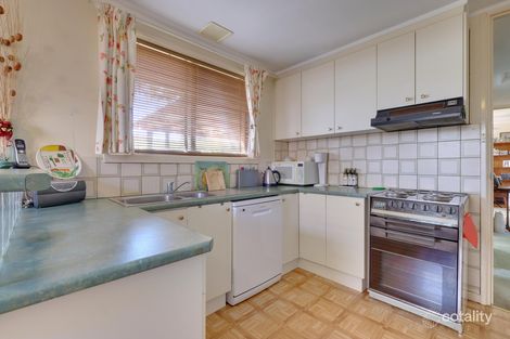 Property photo of 15 Tepper Circuit Kambah ACT 2902