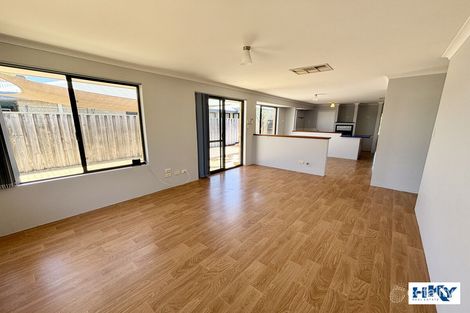 Property photo of 15 Rocklea Crescent Ellenbrook WA 6069