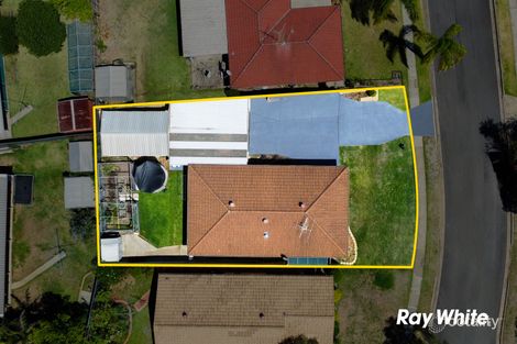 Property photo of 8 Newnham Street Dean Park NSW 2761