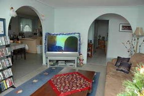 Property photo of 14 Rozzy Parade Narre Warren VIC 3805