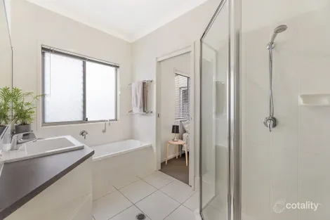 Property photo of 28 Feathertop Circuit Caloundra West QLD 4551
