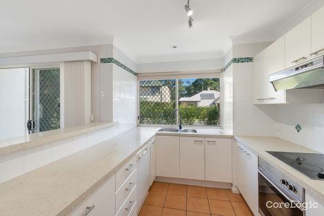 Property photo of 11/82 Russell Terrace Indooroopilly QLD 4068