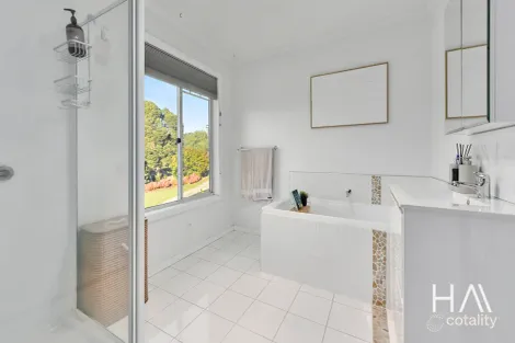 Property photo of 149 Johnstons Road Hillwood TAS 7252