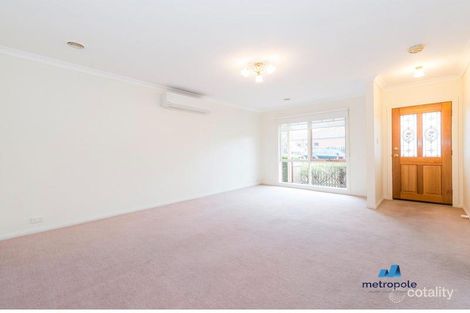Property photo of 2/45 Brett Street Murrumbeena VIC 3163