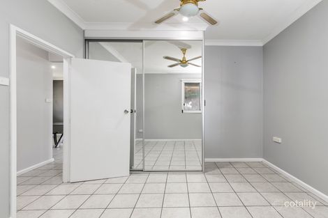 Property photo of 5 Cranbrook Crescent Killarney Vale NSW 2261