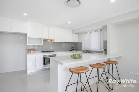 Property photo of 15 Corio Drive St Clair NSW 2759