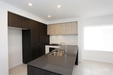 Property photo of 31 Meadows Boulevard Strathpine QLD 4500