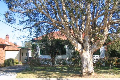 227 Gloucester Rd, Beverly Hills, NSW 2209