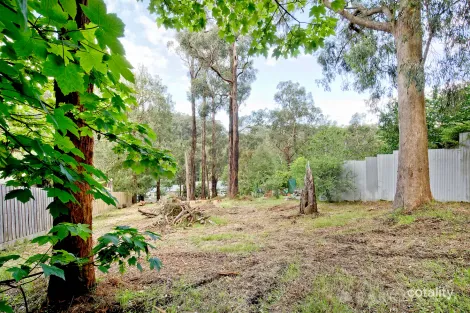 10 Edmunds Rd, Cockatoo, VIC 3781