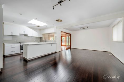 Property photo of 121 Strickland Crescent Deakin ACT 2600