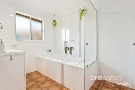 Property photo of 3 Boonerah Street Albion Park Rail NSW 2527