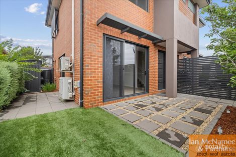 Property photo of 2/10 Karabar Street Queanbeyan NSW 2620