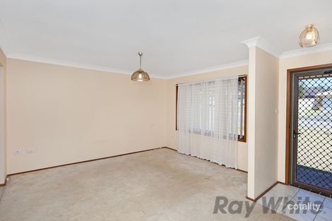 Property photo of 4 Esther Close Gorokan NSW 2263