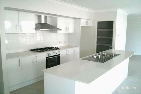 Property photo of 21 Richards Loop Oran Park NSW 2570