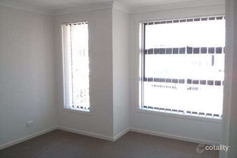 Property photo of 21 Richards Loop Oran Park NSW 2570