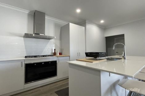 Property photo of 59 Oceanic Drive Dawesville WA 6211