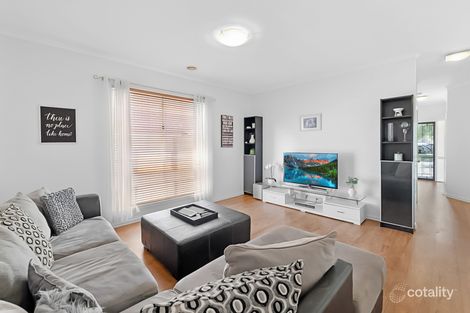 Property photo of 9 Cotteridge Place Caroline Springs VIC 3023