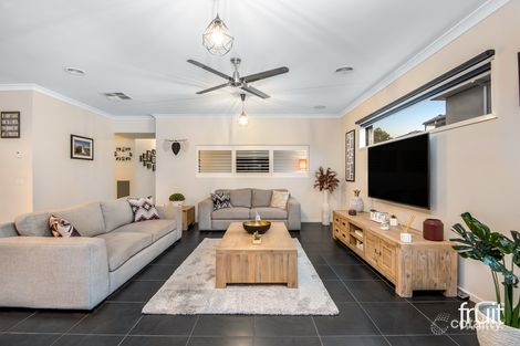 Property photo of 10 Southwinds Road Armstrong Creek VIC 3217