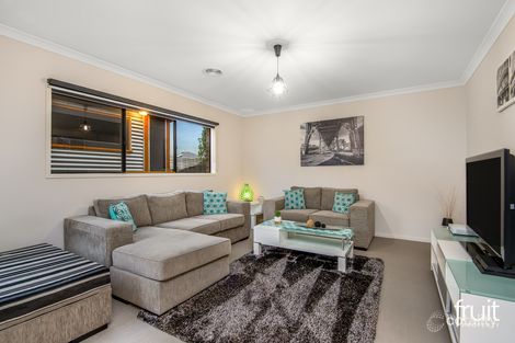 Property photo of 10 Southwinds Road Armstrong Creek VIC 3217