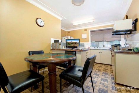 Property photo of 5 Taylor Road Fern Bay NSW 2295