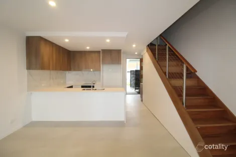3 Summer Lane, Robina, QLD 4226
