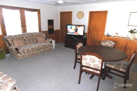 Property photo of 23 Curlew Crescent Woodberry NSW 2322