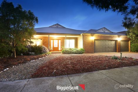 Property photo of 18 McAuley Avenue Pakenham VIC 3810