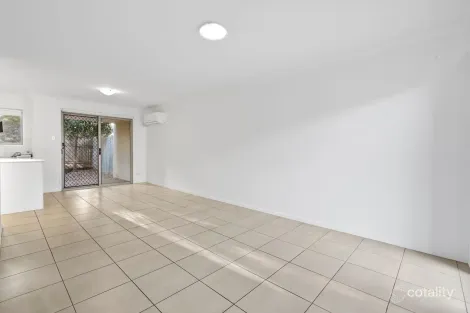 Property photo of 30/2-24 Macarthy Road Marsden QLD 4132