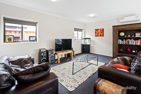Property photo of 74 Kingsford Drive Point Cook VIC 3030
