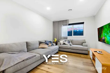 Property photo of 63 Karula Circuit Clyde VIC 3978