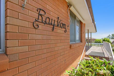 Property photo of 4 Corin Place Crestwood NSW 2620