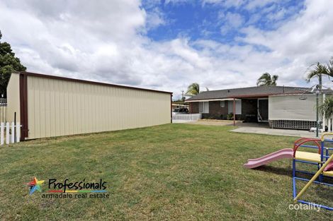 159 Champion Dr, Camillo, WA 6111