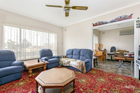 Property photo of 102 Acre Avenue Morphett Vale SA 5162