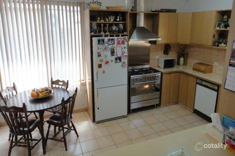 Property photo of 12 Roma Street Bentleigh VIC 3204