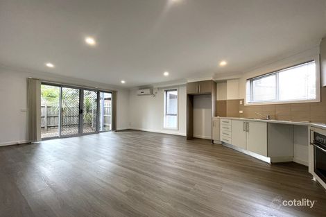 2/154 St Vigeons Rd, Reservoir, VIC 3073