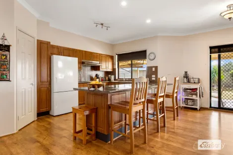 Property photo of 13 Stuart Place Sunshine Bay NSW 2536