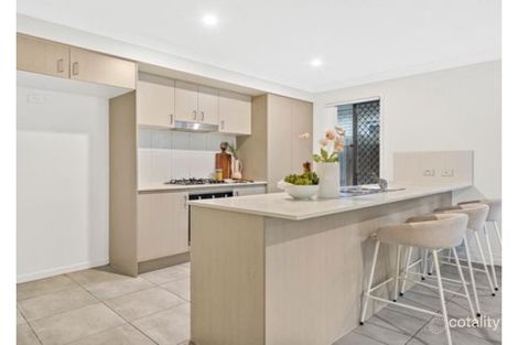 Property photo of 43 Verday Crescent Pallara QLD 4110