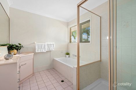 Property photo of 10 Fairhaven Street Bridgeman Downs QLD 4035