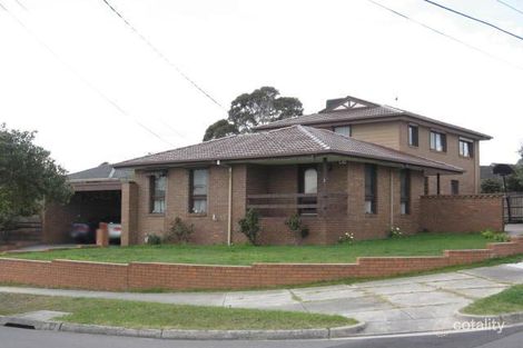 2 Long Beach Cres, Mount Waverley, VIC 3149