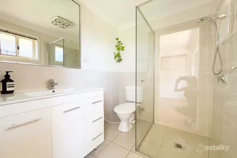 Property photo of 38 Sandpiper Crescent Claremont Meadows NSW 2747